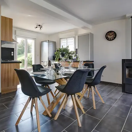 Holiday home De L'oie - Maison Avec Grand Jardin Bichancourt